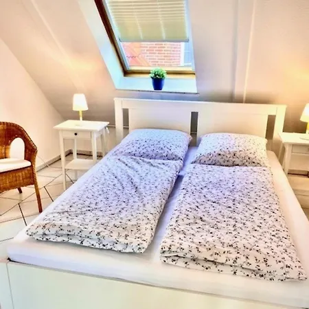 Seute Deern In Direkt An Der Muehle Appartement